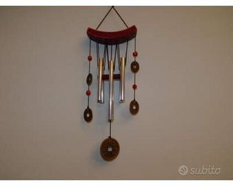 Scacciapensieri giapponese