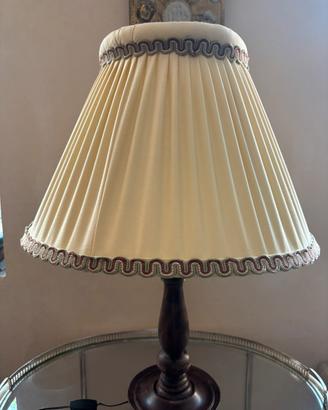 Grande lampada da tavolo per montagna/campagna