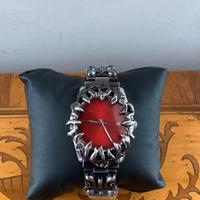 orologio in stile y2k chrome hearts