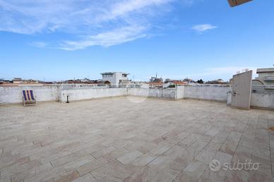 3 LOCALI A ALBA ADRIATICA