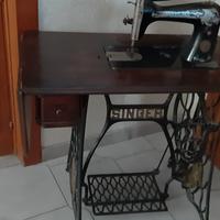 Macchina da cucire Singer funzionante antiquariato