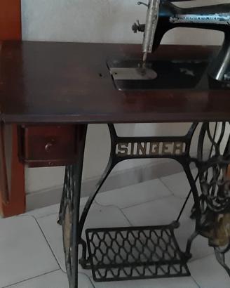 Macchina da cucire Singer funzionante antiquariato