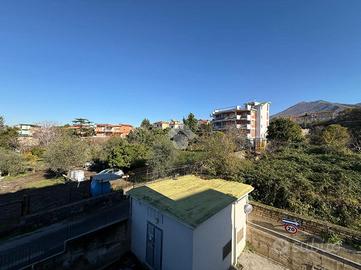 4 LOCALI A ERCOLANO