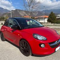 Opel Adam Rocks 1.2