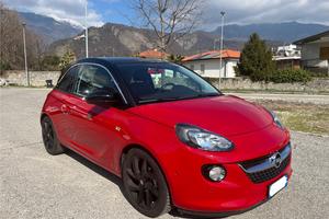 Opel Adam Rocks 1.2