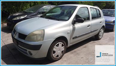 Ricambi Usati RENAULT CLIO 2a Serie 2004