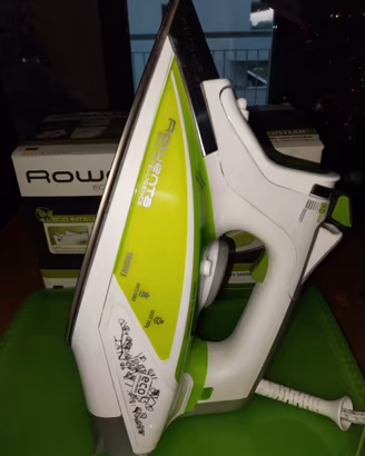 Ferro da stiro è un Rowenta Eco Intelligence da 26