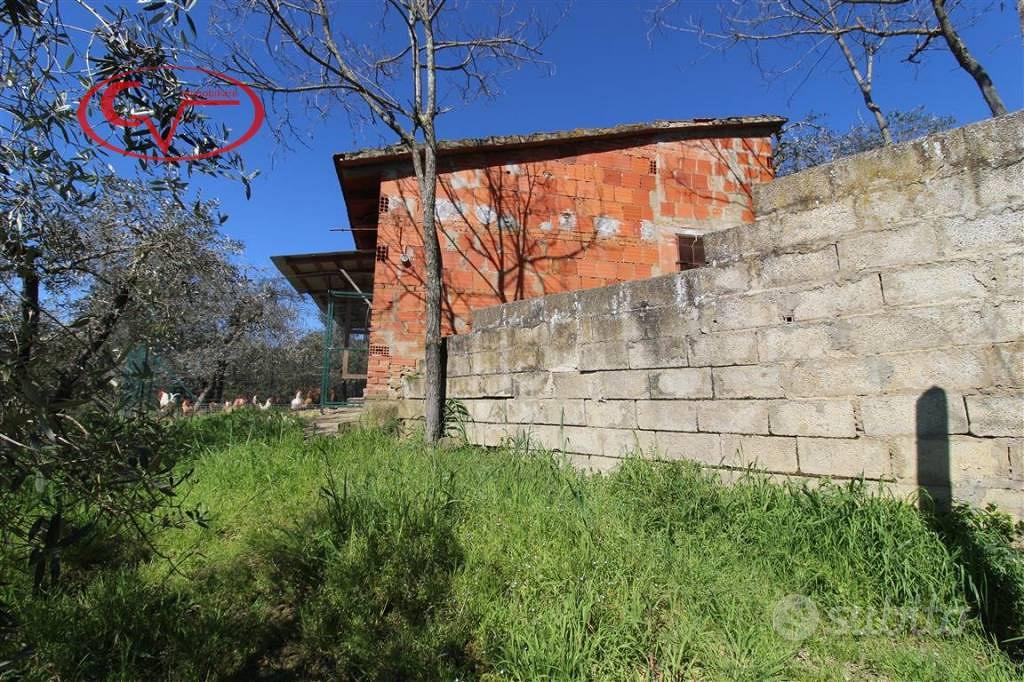 Rustico / Casale di 80 m² a Terranuova Bracciolini - Vista 3