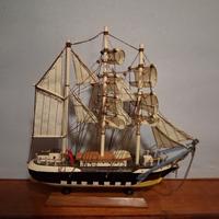 TRE ALBERI...Modellino o soprammobile