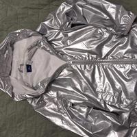 Giubbini e maglietta