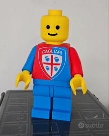 Brick Man Cagliari, Omino Stile Lego, 20 cm