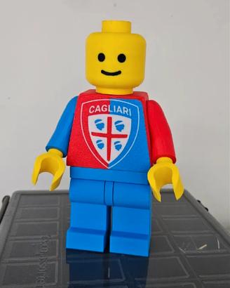 Brick Man Cagliari, Omino Stile Lego, 20 cm