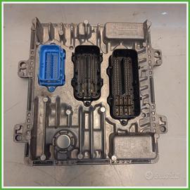 Centralina Motore Iniezione ECU Opel 55484738 Opel