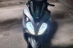 scooter kymco xcting 400 abs