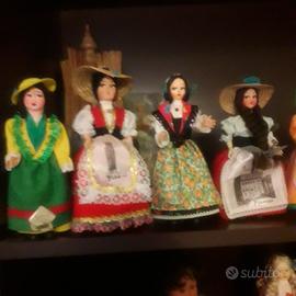 bamboline di svariate  regioni 