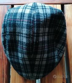 Basco trama a quadretti