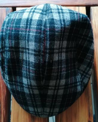 Basco trama a quadretti