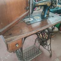 Macchina da cucire Singer