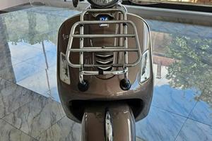 Vespa  GTS 300 touring edition