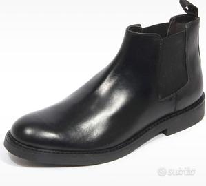 Stivaletti British Passport