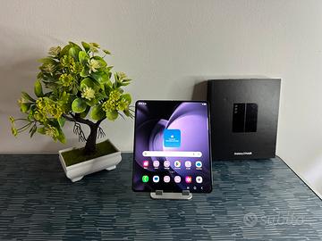 Samsung Z Fold 5 256GB Garanzia 12 Mesi Fattura