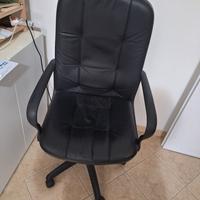 sedia da ufficio in pelle regolabile 