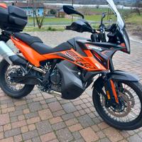 KTM 890 Adventure