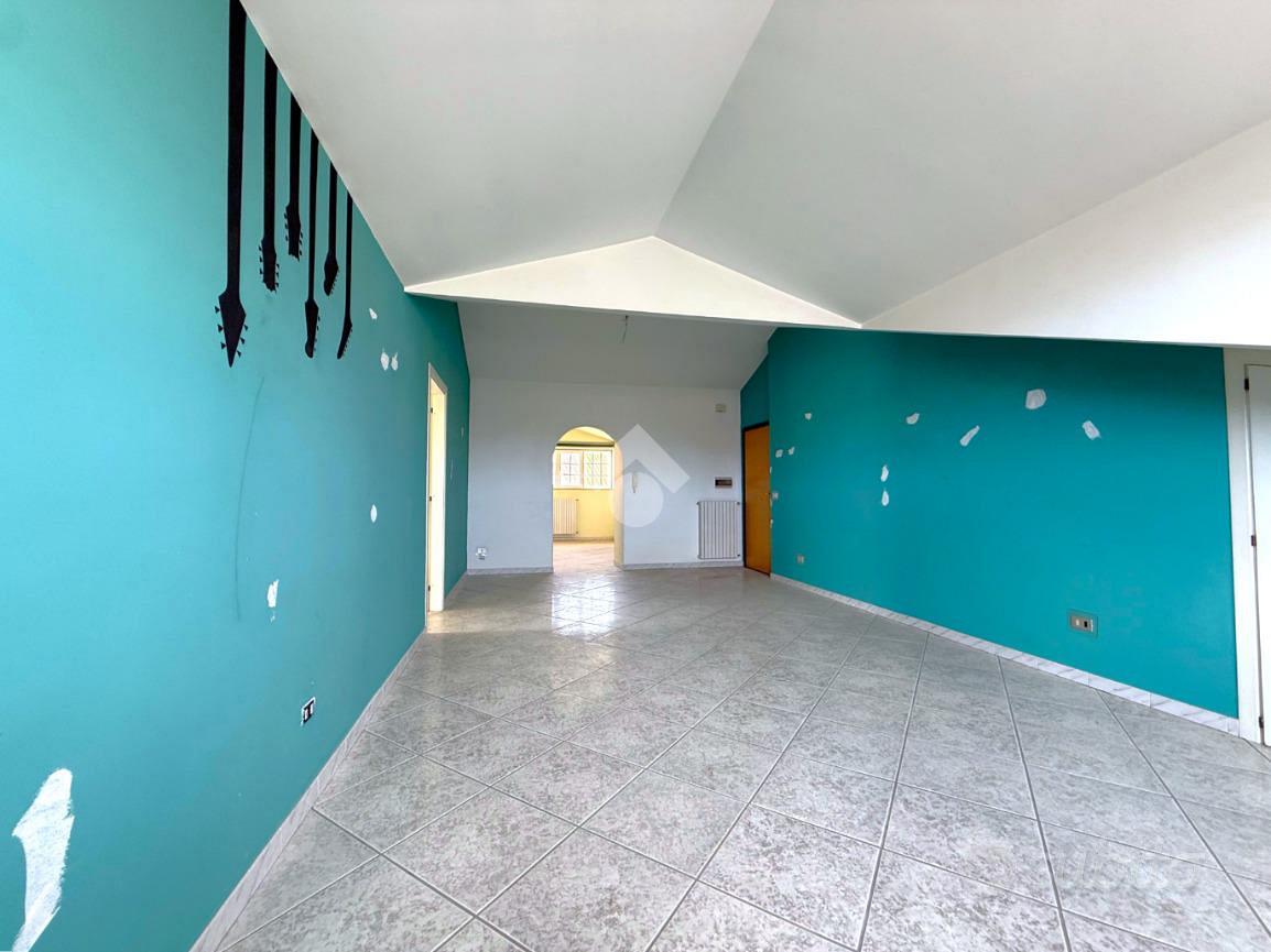 3 LOCALI A SAN GIOVANNI ROTONDO - Vista 2