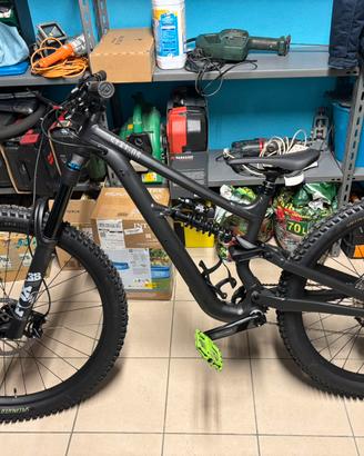 Specialized status 170 anno 2025 enduro freeride