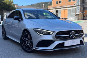 MERCEDES-BENZ CLA220d COUPE PREMIUM AMG NIGHT PACK