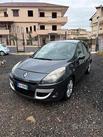 Renault scenic 1.5 dci