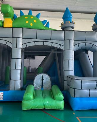 Castello gonfiabile usato gioco per bambini