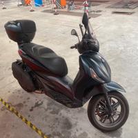 Piaggio beverly 400 hpe
