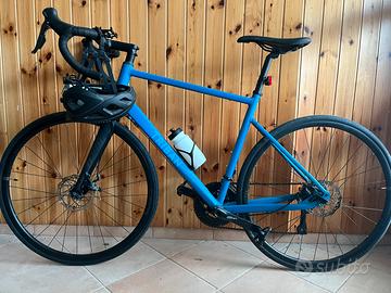 Biciletta da corsa Triban RC500