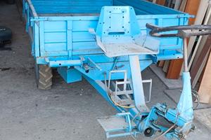 Carrello agricolo trazionato