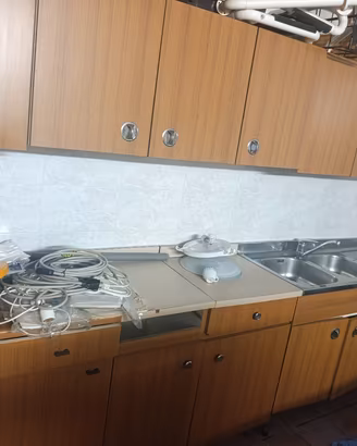 Grande lavello acciaio + cucina in formica anni 70