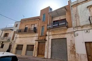 Vendita stabile indipendente via Roma Carosino