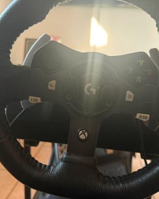 Simulatore di guida compatibile con Xbox One
