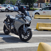 Honda vfr 1200 f