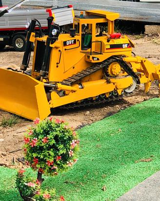 Dozer scala 1/14 radiocomandato idraulico 