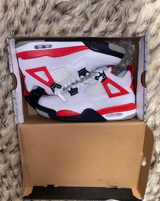 Air Jordan 4