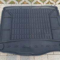 vasca baule gomma antiscivolo per  mercedes