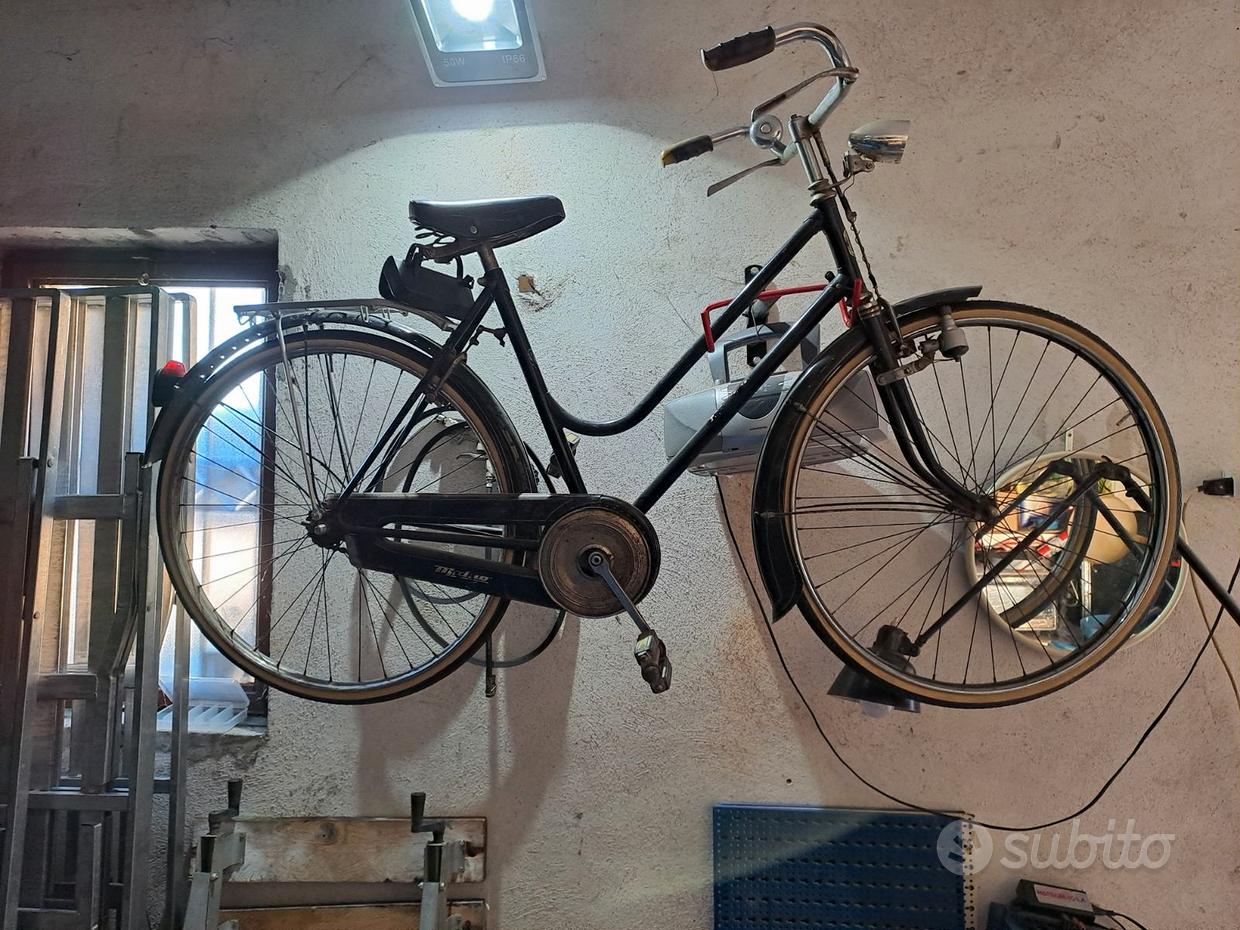 Vélo Vintage Italvelo Pour Femme – Époque Années 70/80 – À Restaurer / Pièces