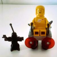 LEGO 6807 Classic Space Droid