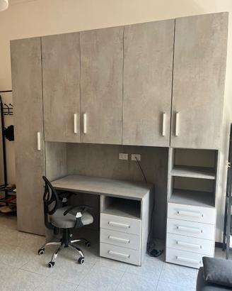 armadio a ponte +scrivania+sedia ergonomica