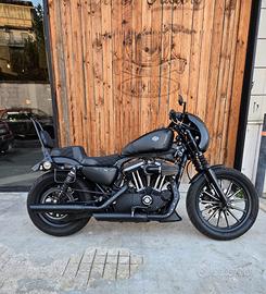 Harley-Davidson Sportster 883 - 2011