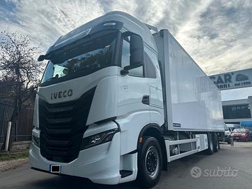Iveco S-Way 490 2022 Frigo e Sponda Km 215.953 E6