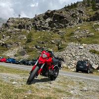 Ducati hypermotard 796