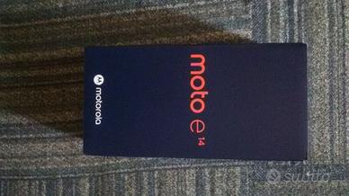 Telefono Motorola E14 6,6" 64GB nuovo in garanzia