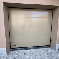 Portone sezionale Sommer